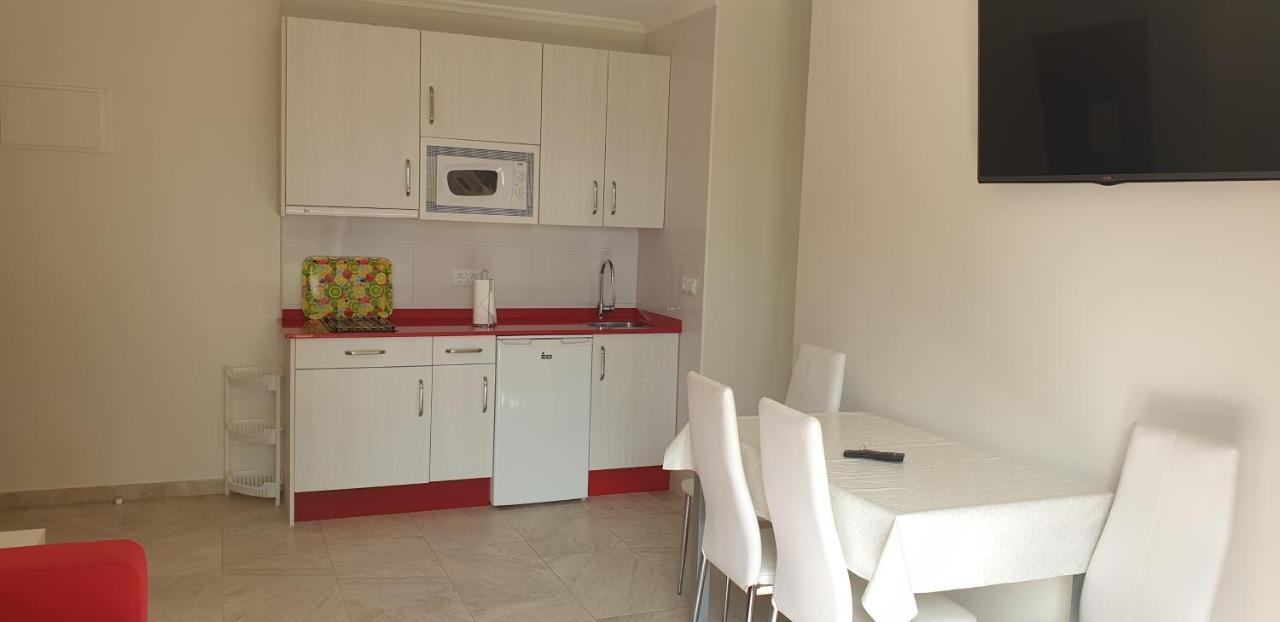 Apartamentos La Pradera De Isla Plana 外观 照片