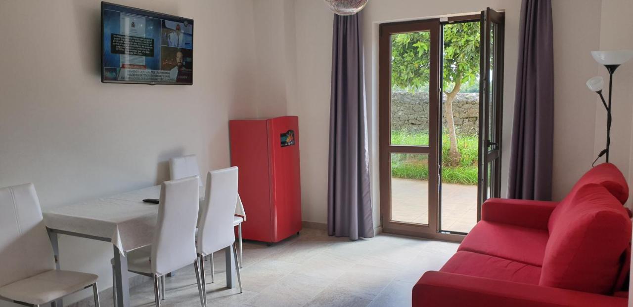 Apartamentos La Pradera De Isla Plana 外观 照片