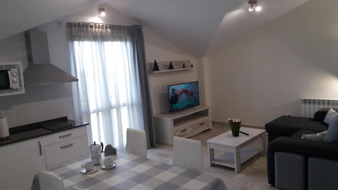 Apartamentos La Pradera De Isla Plana 外观 照片